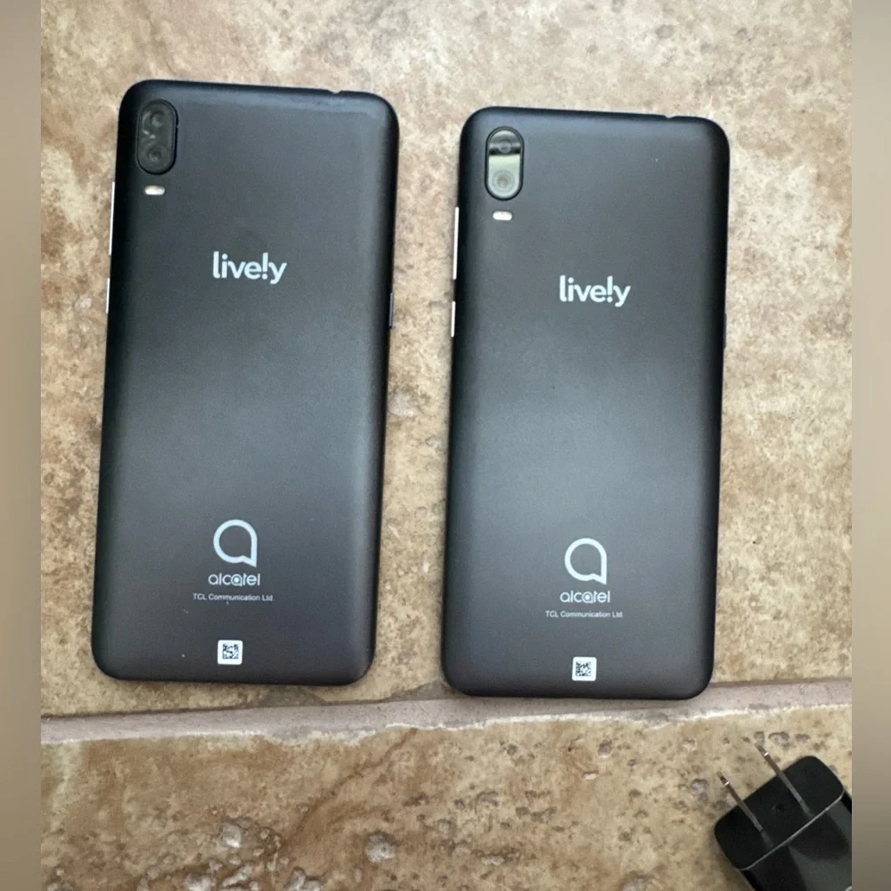 Lively product pair